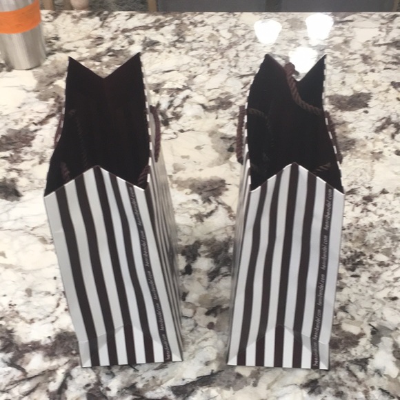 Henri Bendel shopping bags - Picture 2 of 3